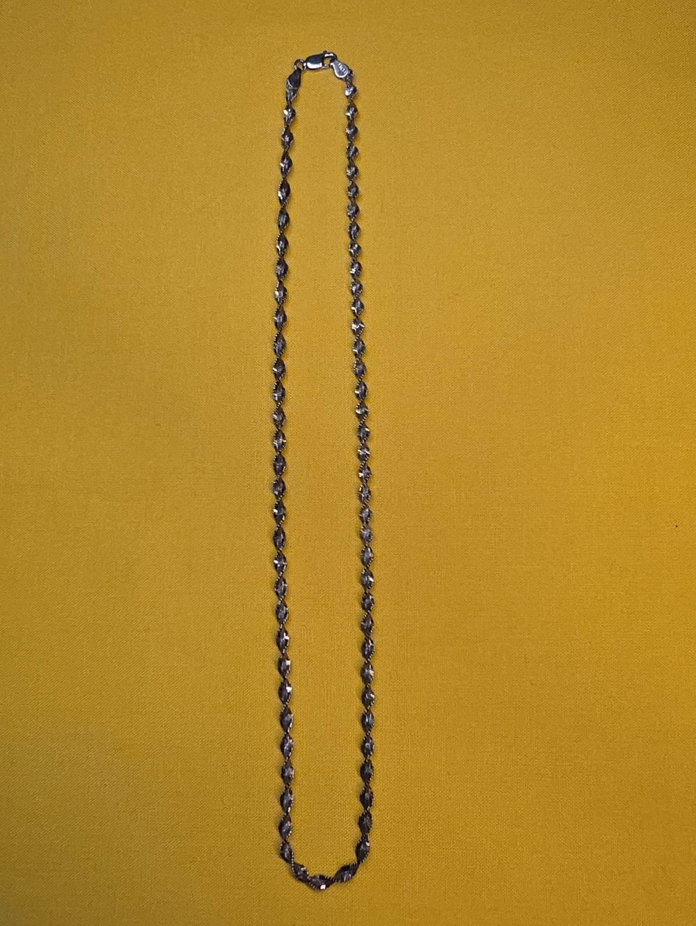 Vintage 925 Italy ▪︎ Silver Twisted Herringbone Necklace ▪︎ UNIQUE! 📿
